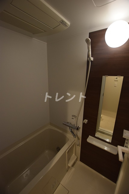 プレミスト新宿山吹-206