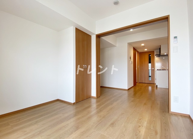 ハーモニーレジデンス新宿余丁町ザガーデン-402