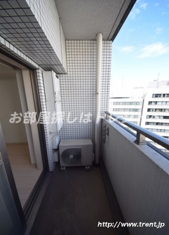 ガラステーション岩本町ノース-8F