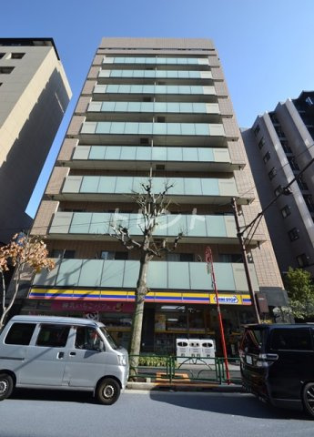 ガーデンクレスト-305