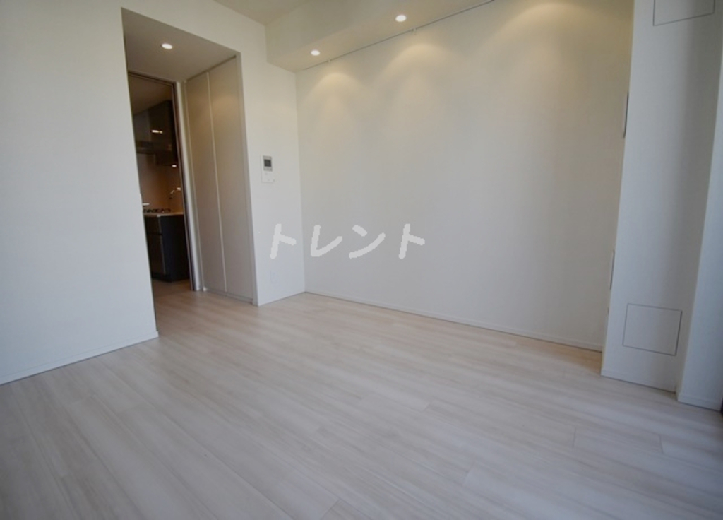 プレジリア新富町-408