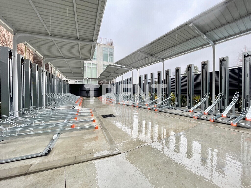 リーブルグラント四谷三丁目-228