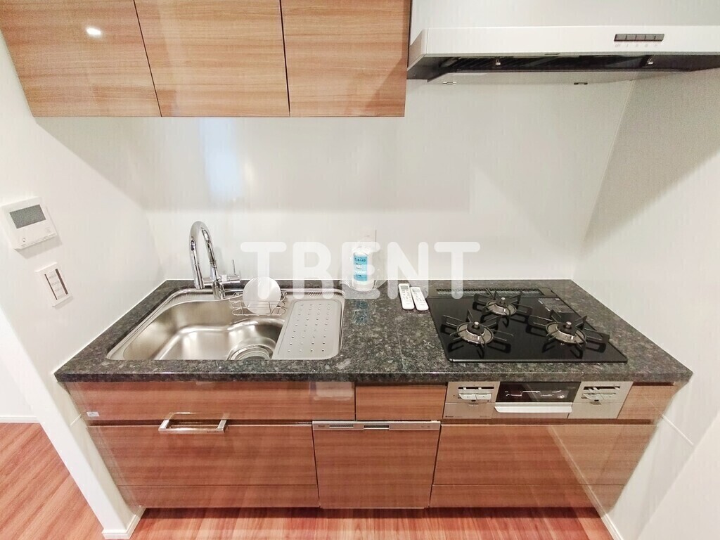 リーブルグラント四谷三丁目-311