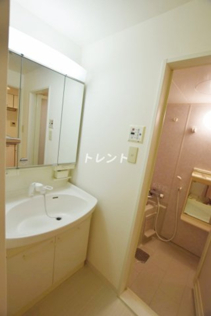 ナーベルお茶の水-711