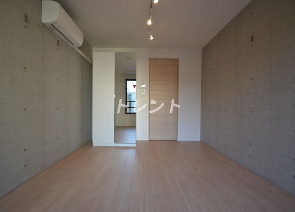 ラピス四谷三丁目【LAPiS四谷三丁目】-302