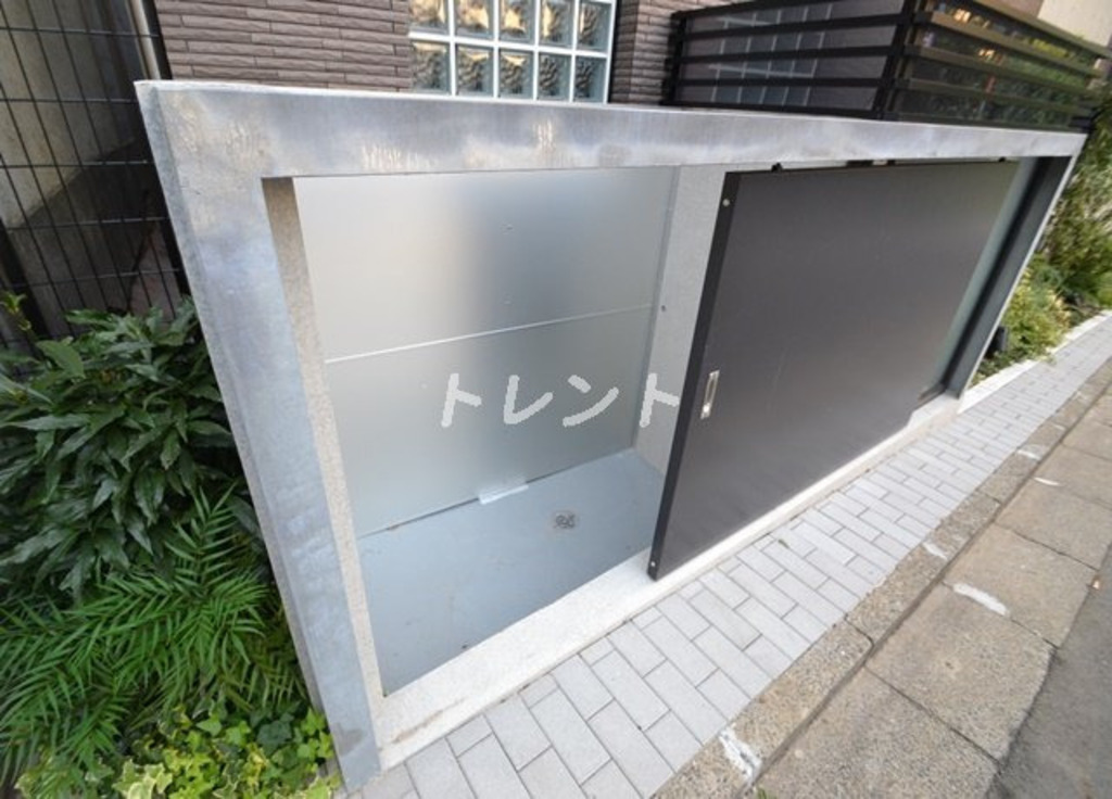 ラピス四谷三丁目【LAPiS四谷三丁目】-302
