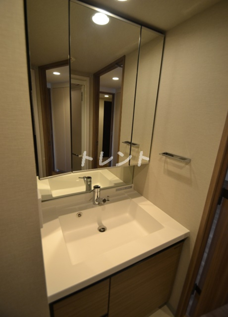 ラミアカーサ東中野-103