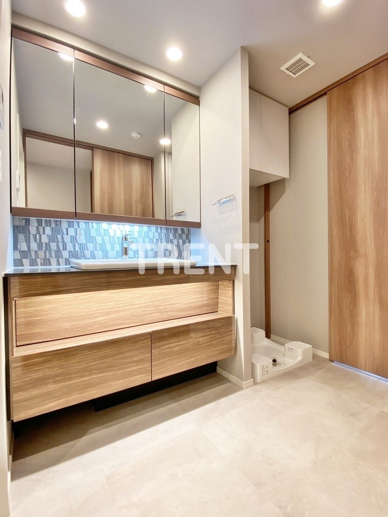 グランドゥールプレミアム代々木大山-301