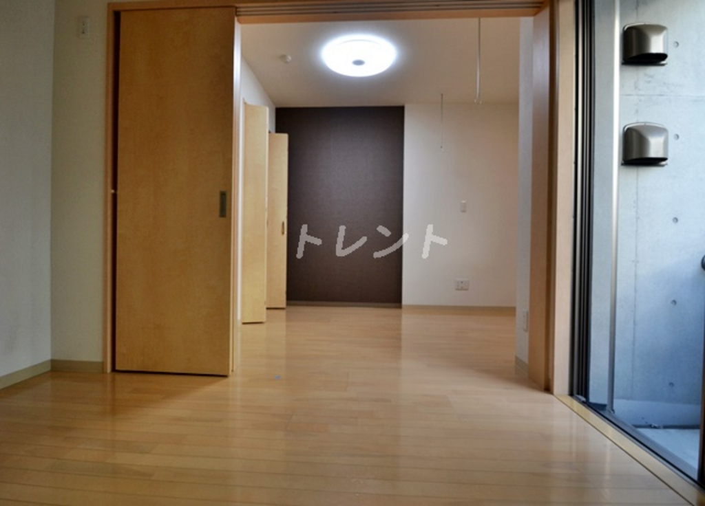 グリーニエ西新宿弐番館-304