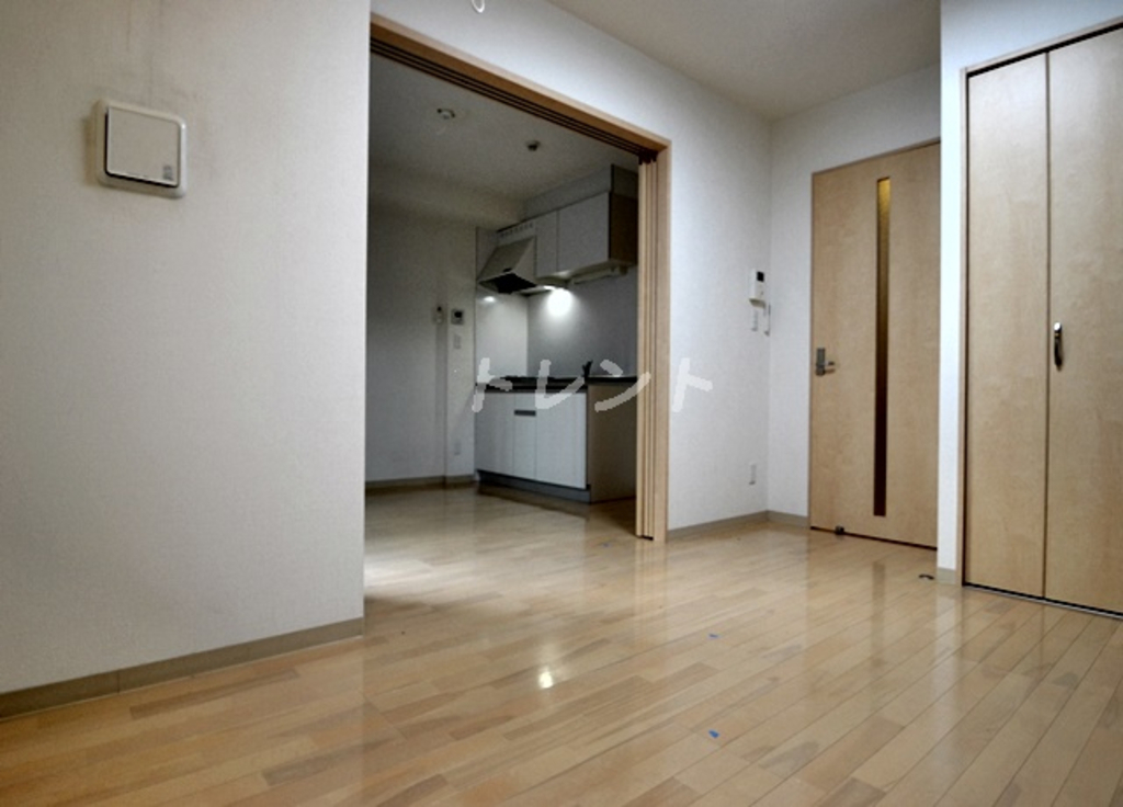 グリーニエ西新宿弐番館-304