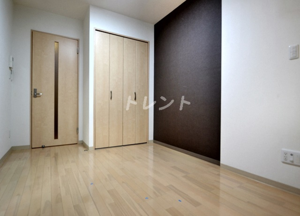 グリーニエ西新宿弐番館-304