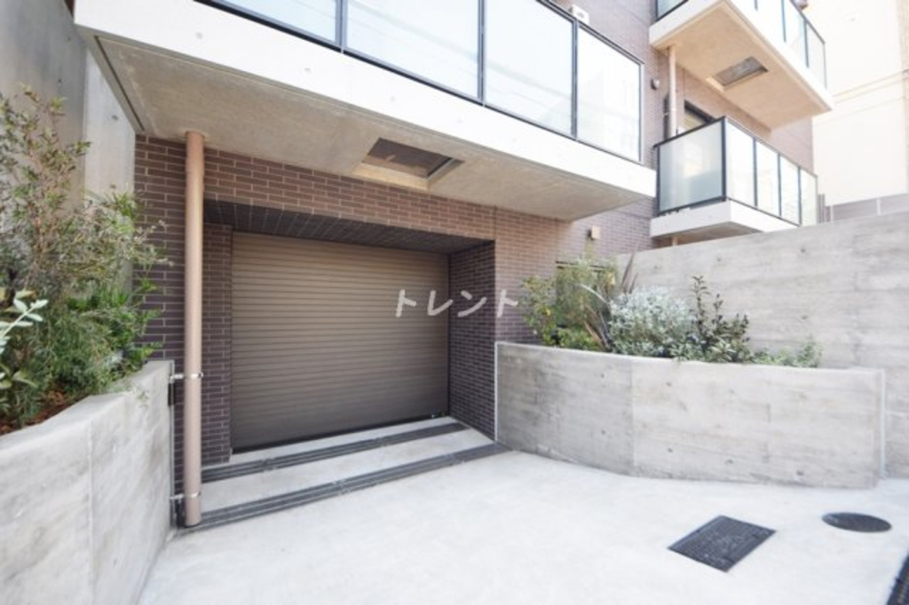 ラレイナ市谷加賀町【LAREINAICHIGAYAKAGACHO】-301