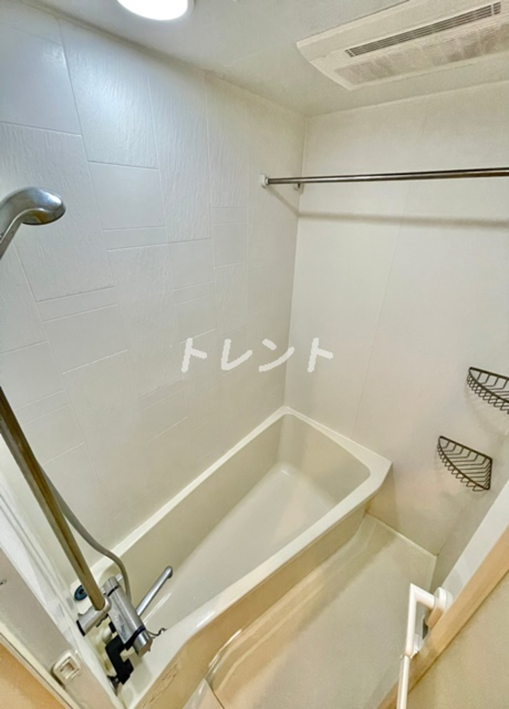 アクサス西新宿アジールコート-606