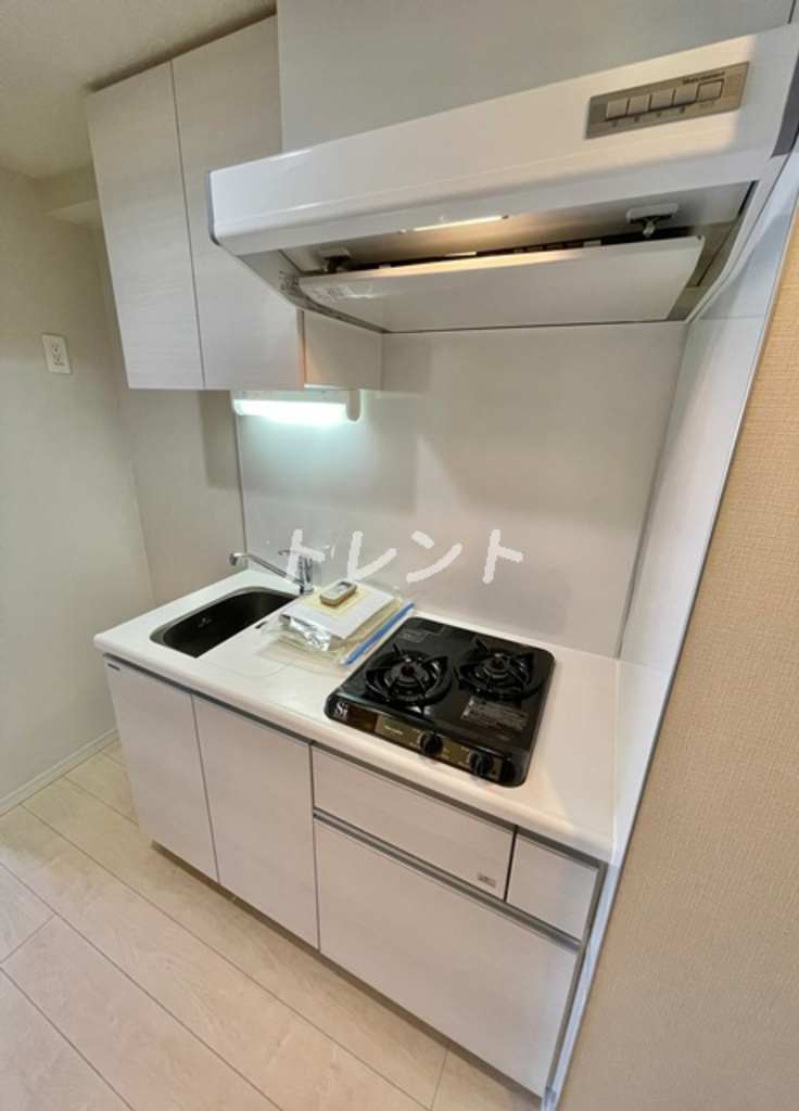 アクサス西新宿アジールコート-606