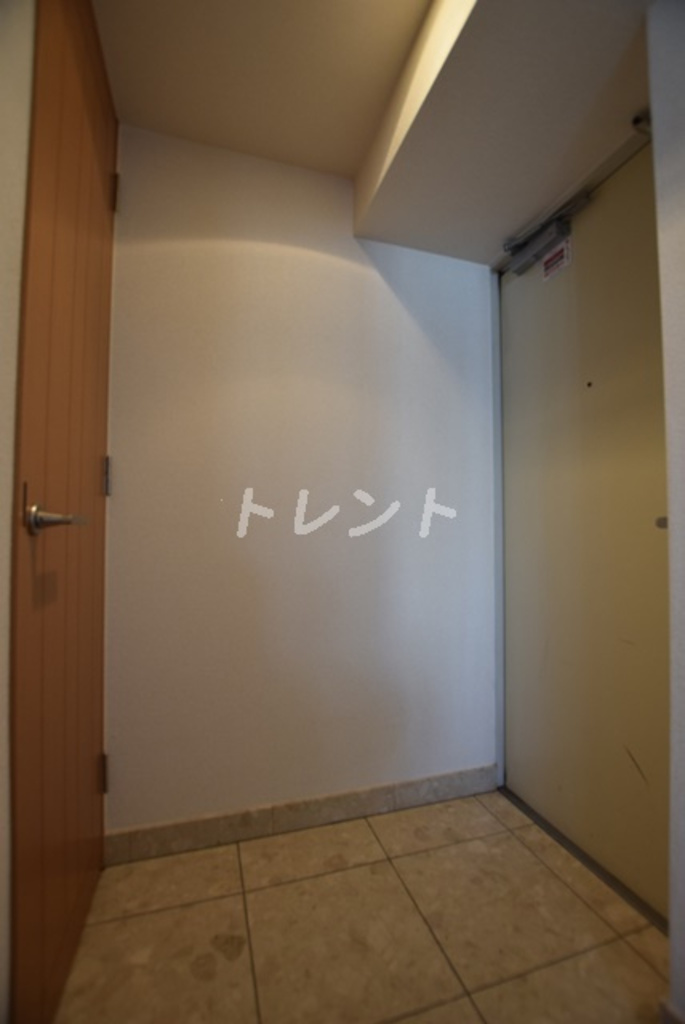 レジディア文京湯島-701