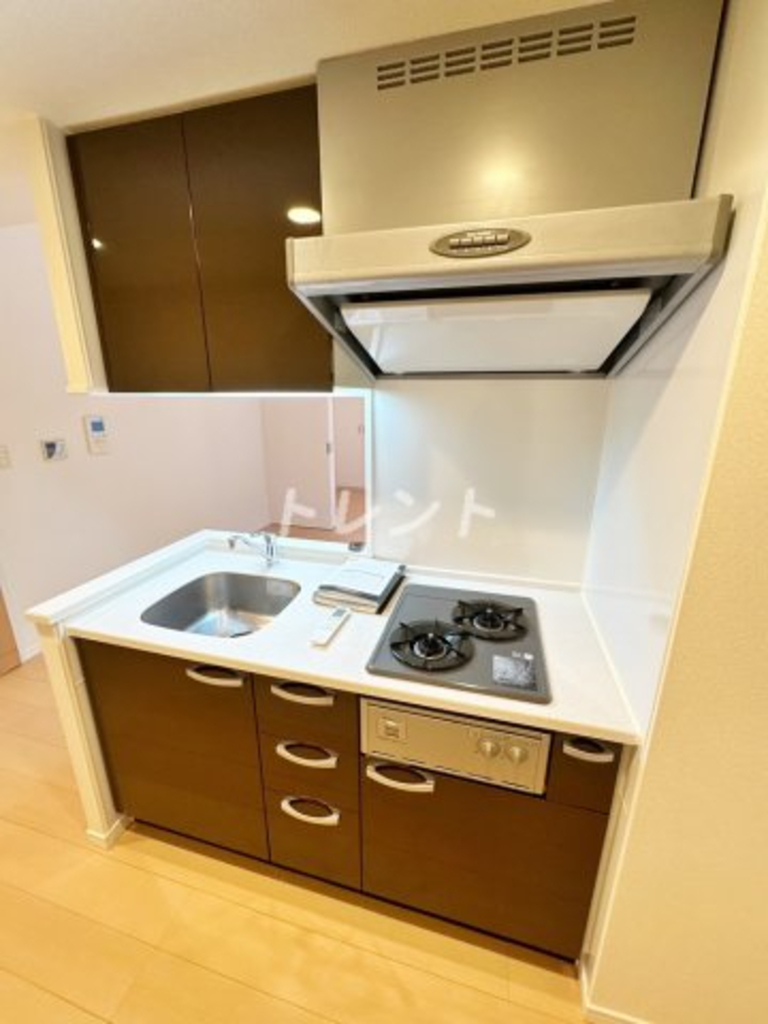 パークキューブ四谷三丁目-101