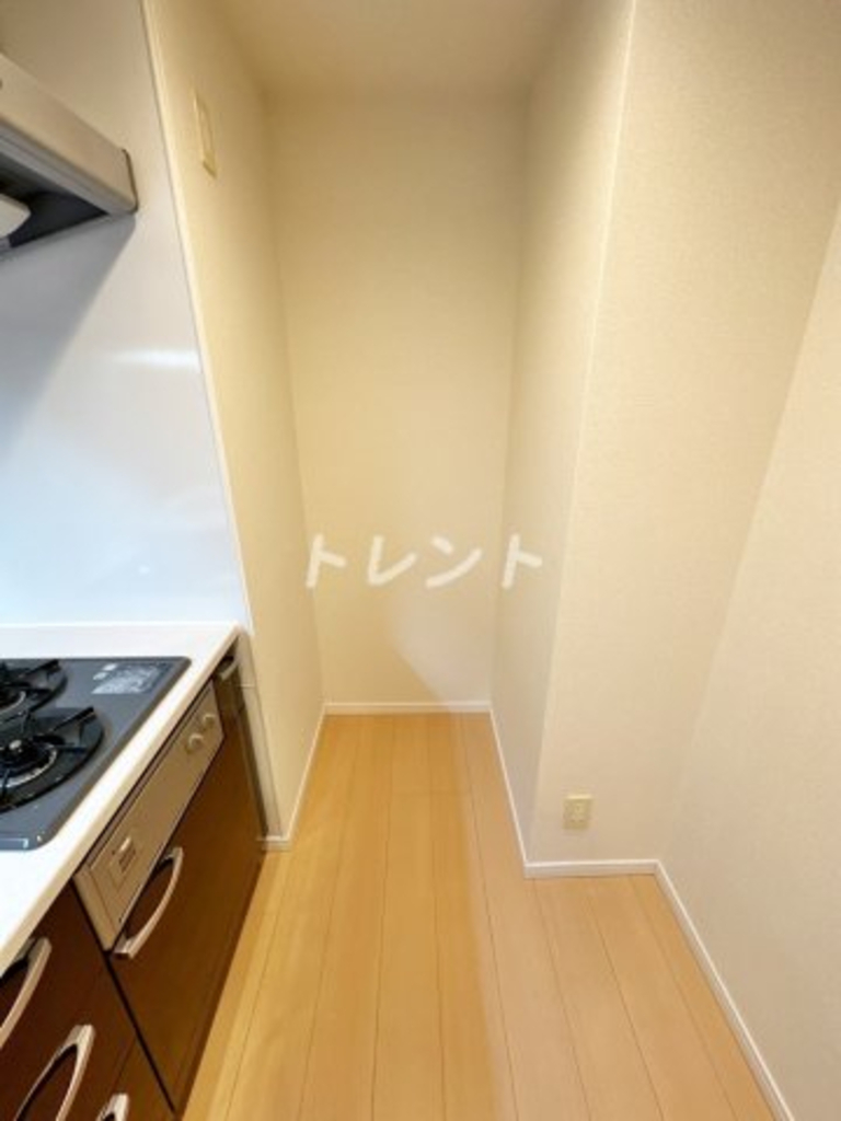 パークキューブ四谷三丁目-101