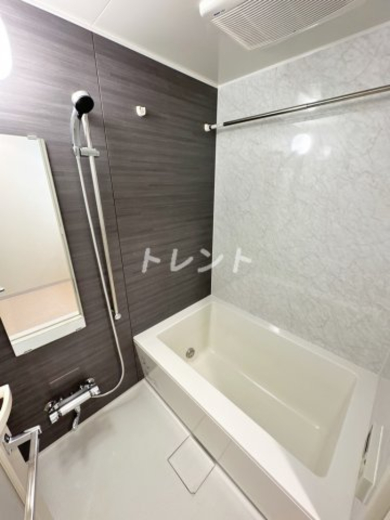 パークキューブ四谷三丁目-101