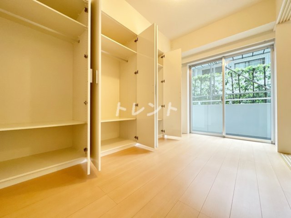 パークキューブ四谷三丁目-101