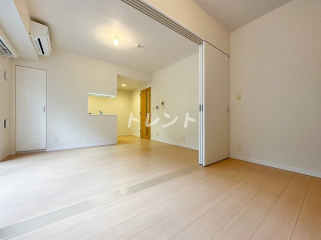 パークキューブ四谷三丁目-101