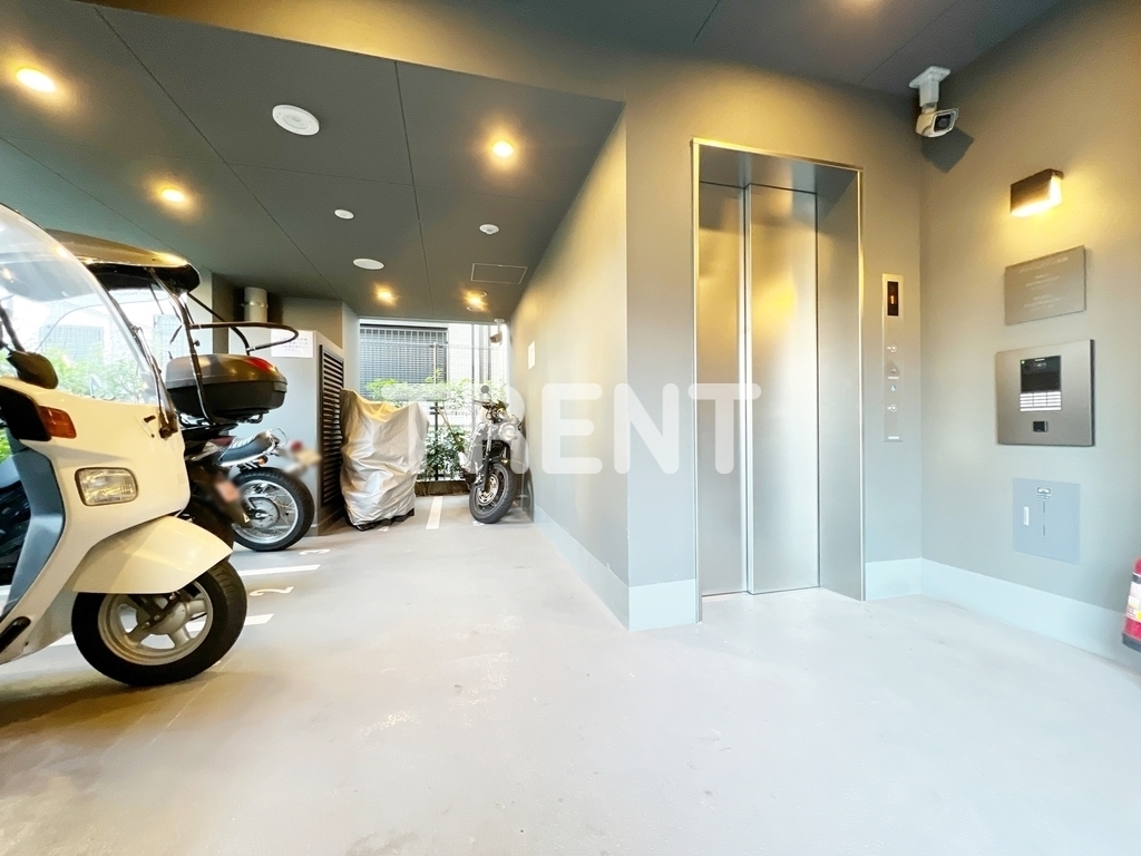 プライムメゾン本郷-101