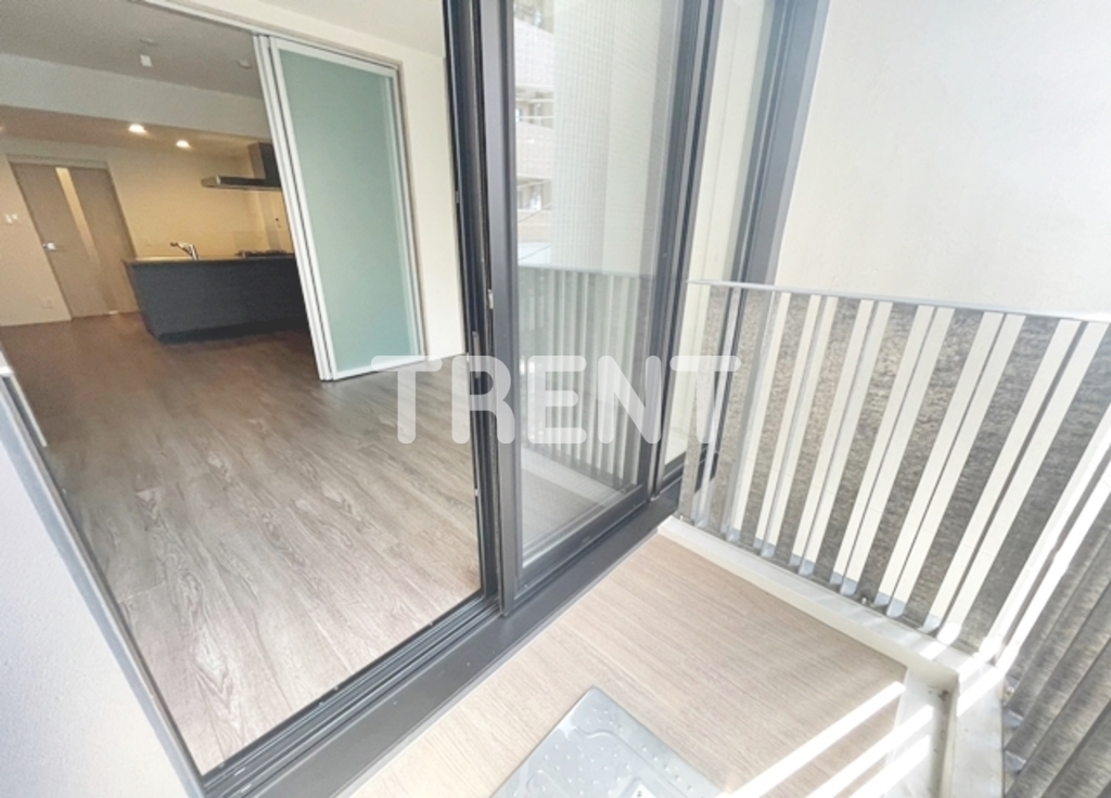 ルーツ渋谷本町-203