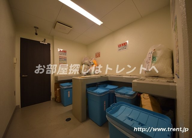 レフィール神保町-801