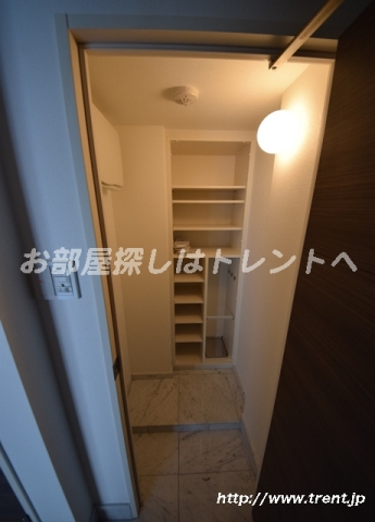 レフィール神保町-801