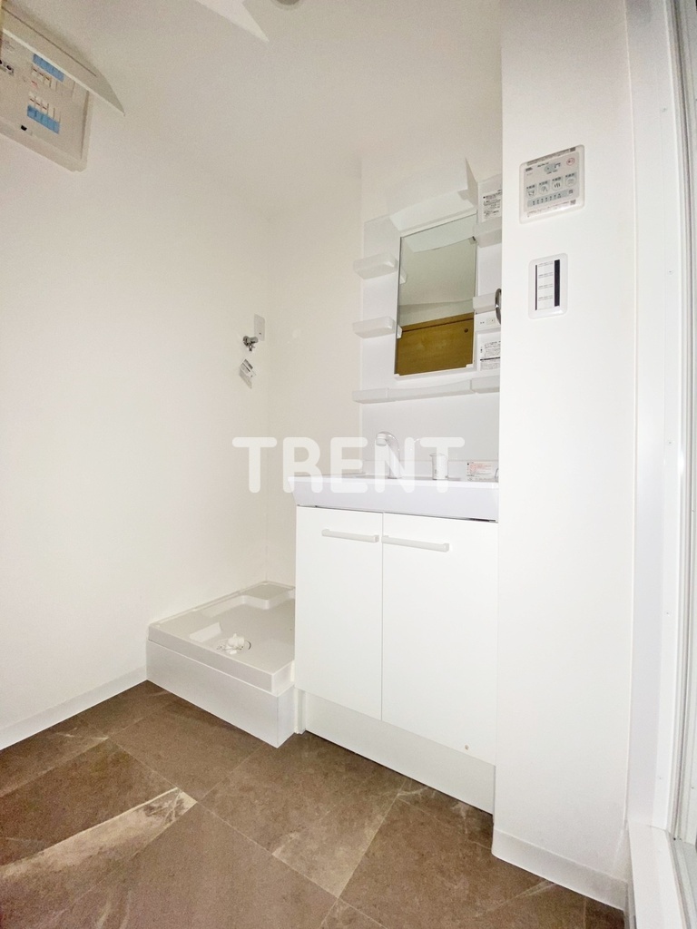 FLレジデンス新宿Ⅲ-302