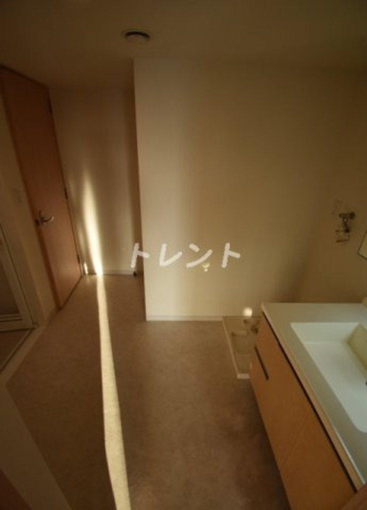 ホワイトタワー浜松町-504