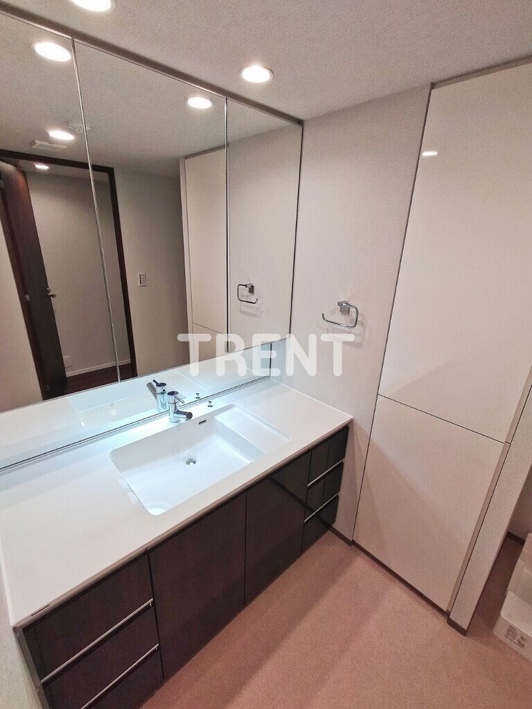 シティタワー新宿-706