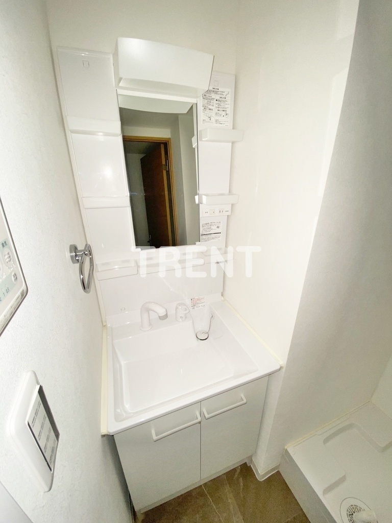 FLレジデンス新宿Ⅲ-405