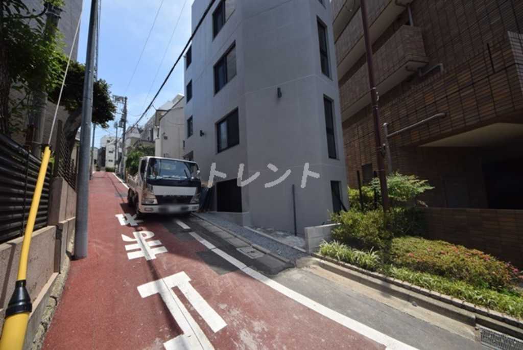 グランパークス本郷-301