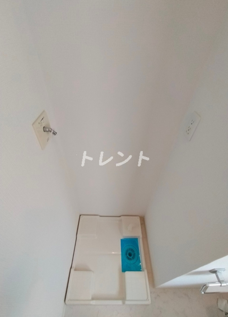 アジールコート中野坂上-202