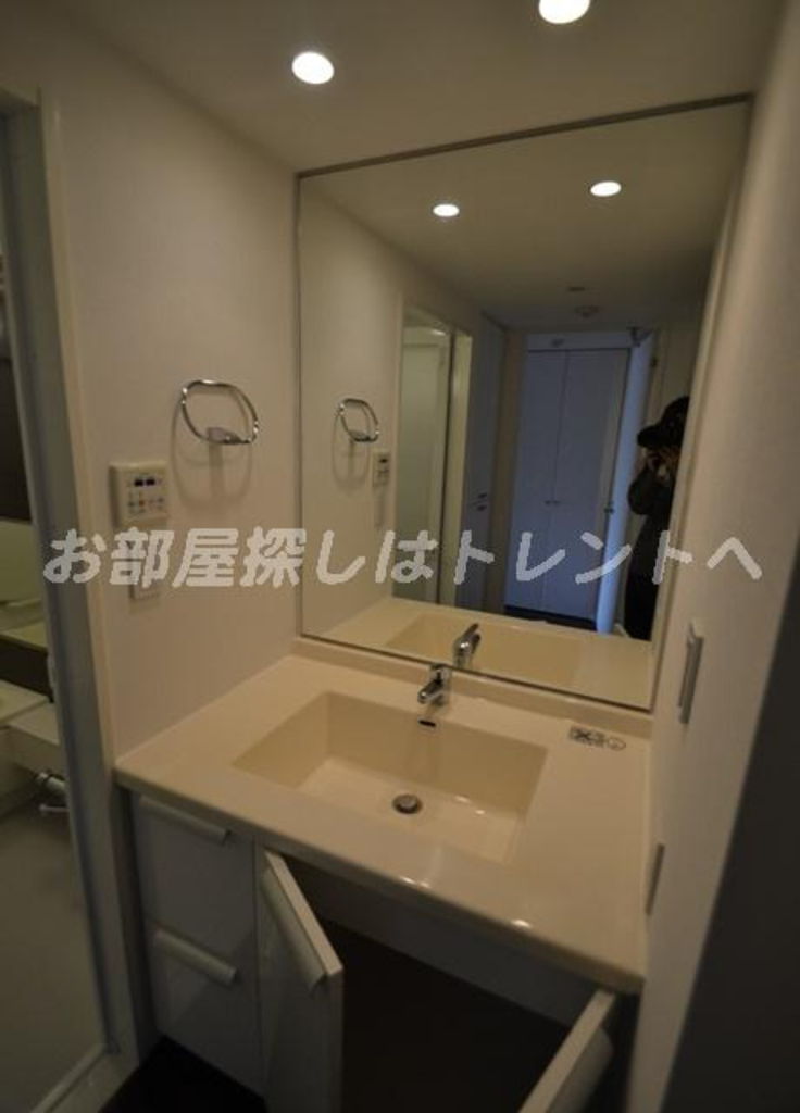 六本木デュープレックスエムズ-206