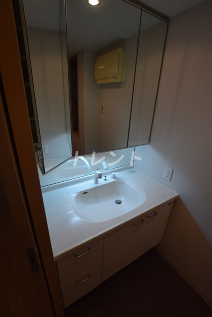 カスタリア新御茶ノ水-701