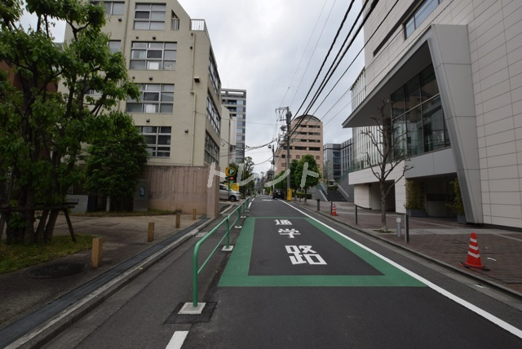 ミレニアムガーデンコート-1103