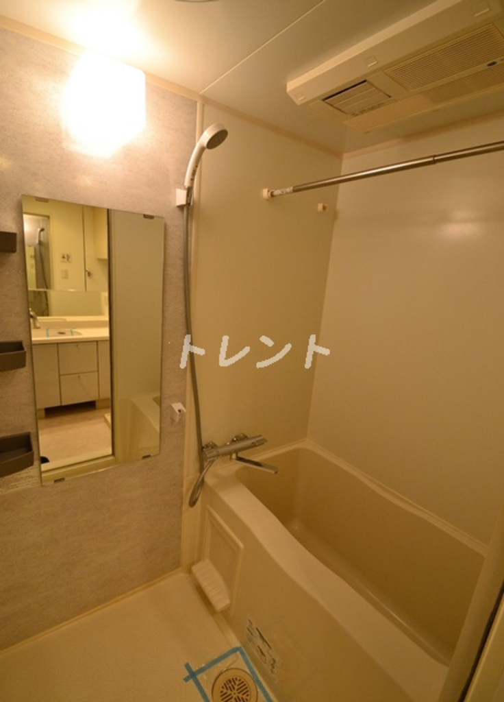 ガーラプレイス新宿御苑-708