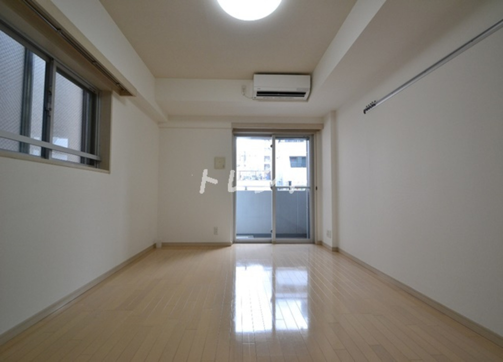 ガーラプレイス新宿御苑-708