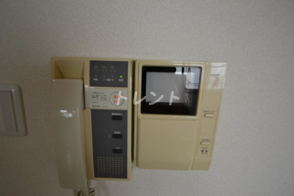 クレールメゾン左門町-202