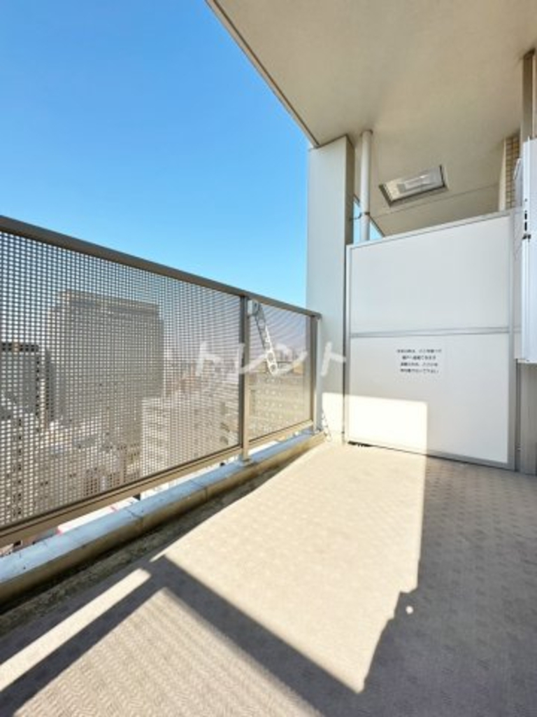 プラーズタワー東新宿-404