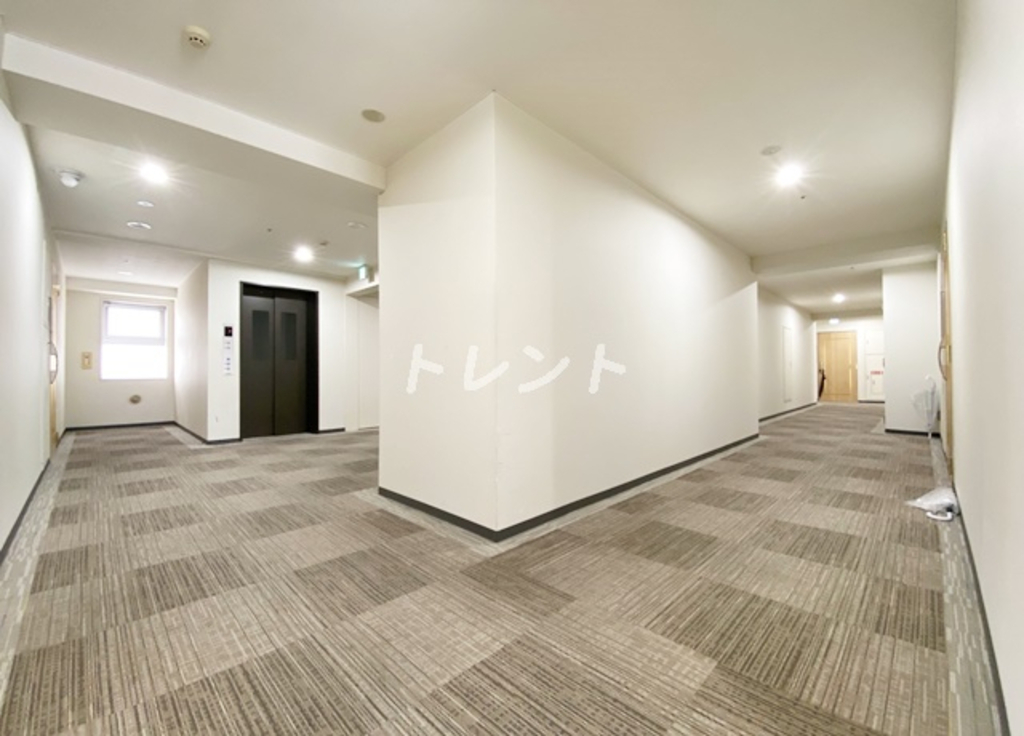 プラーズタワー東新宿-404