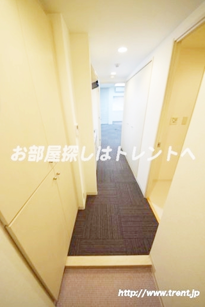 シャルム内神田-702
