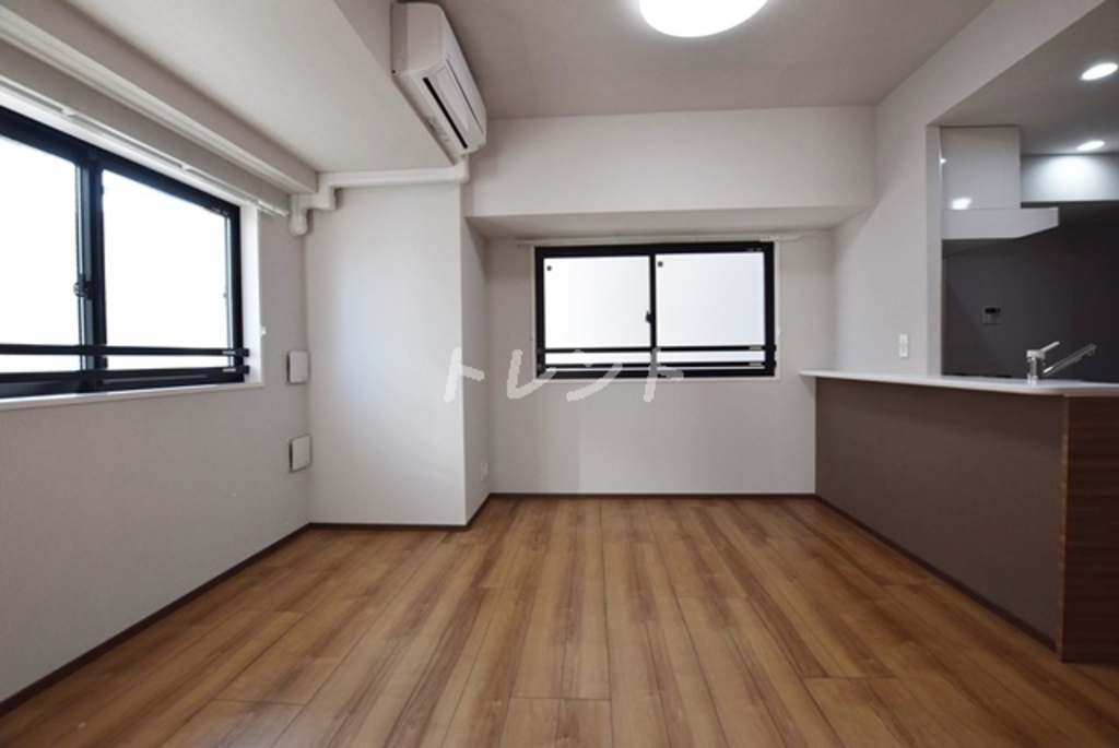 ピークス神田【PEAKS神田】-301