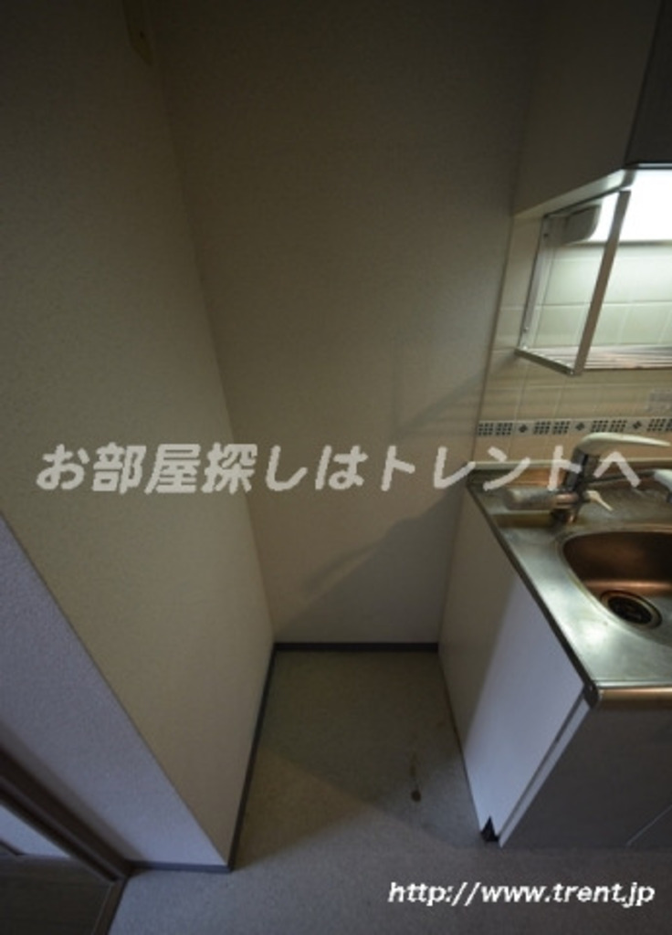 メゾンドヴィレ市ヶ谷-203