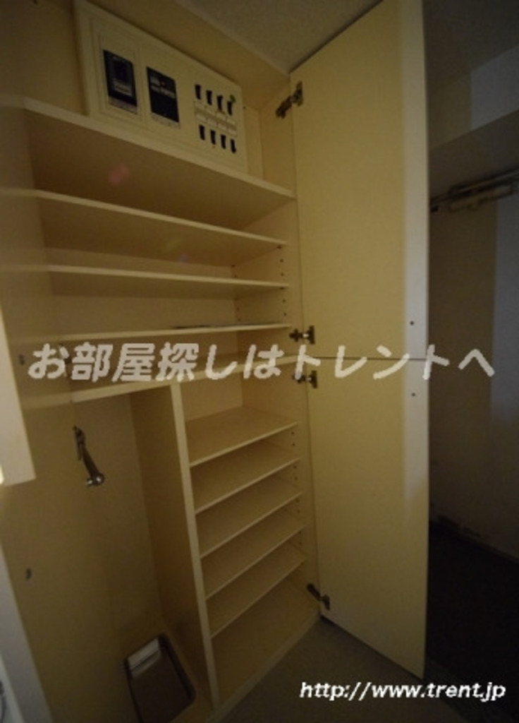 メゾンドヴィレ市ヶ谷-203
