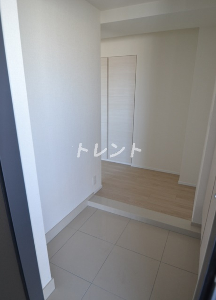 コンフォリア東新宿ステーションフロント-1102