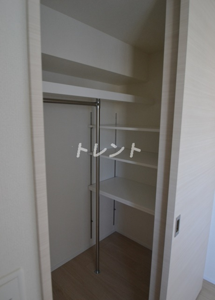 コンフォリア東新宿ステーションフロント-1102