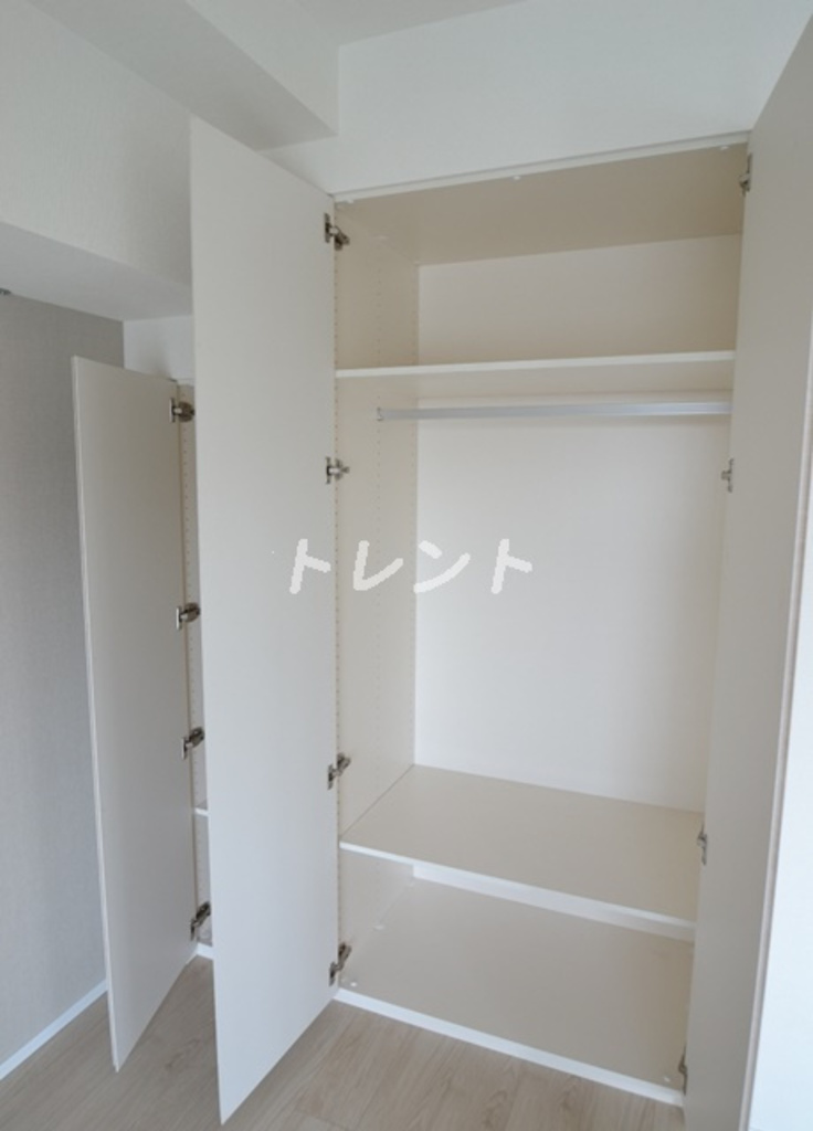 コンフォリア東新宿ステーションフロント-1102