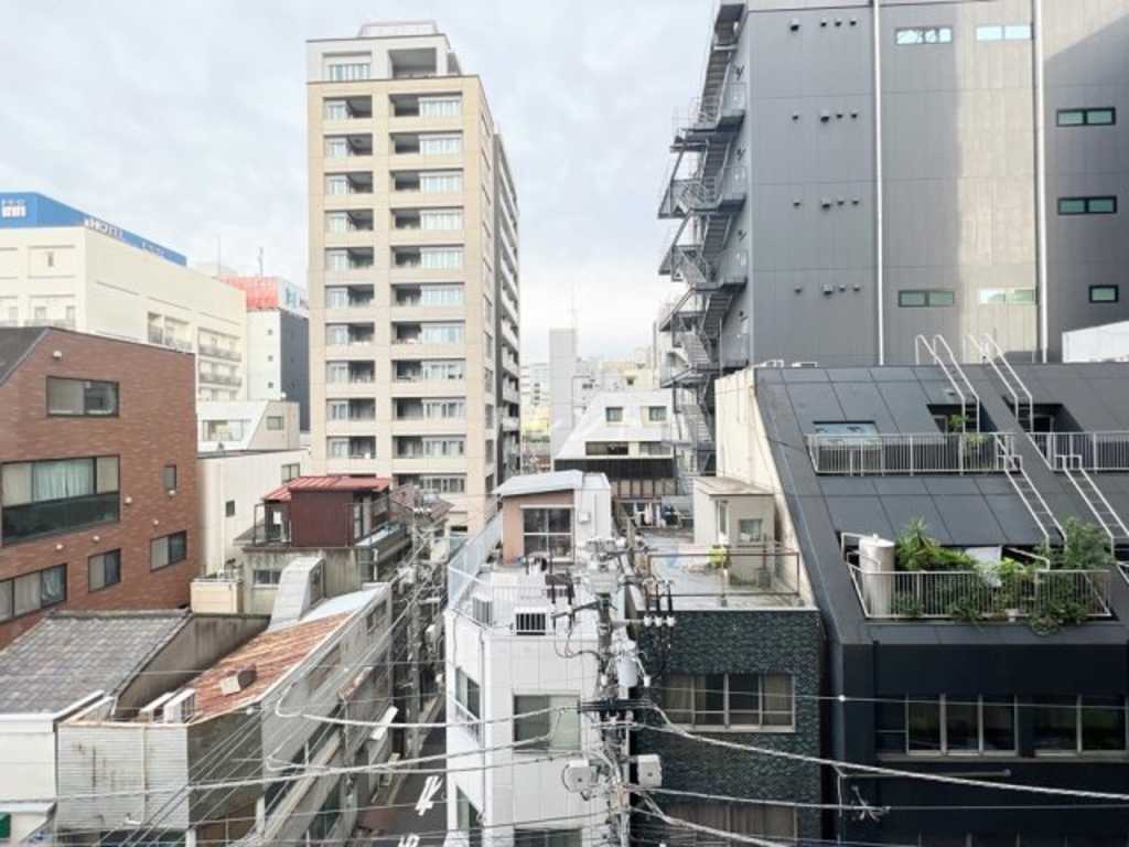 スペーシア秋葉原-801